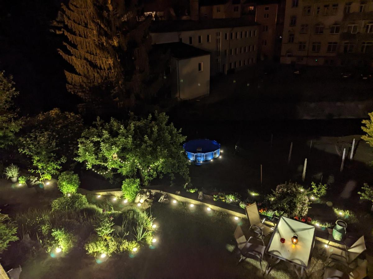 شقة زبنيتس  في Urlaubstraum Mit Pool, Terrasse & Fluss Im Garten - Ut المظهر الخارجي الصورة